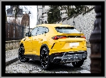 Lamborghini Urus, Droga, Żółte, Budynki